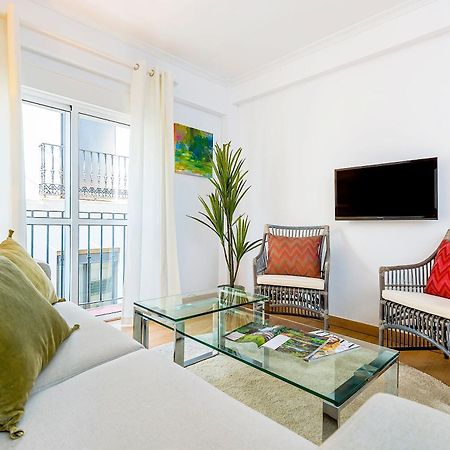 Genteel Home Giralda Sevilla Bagian luar foto