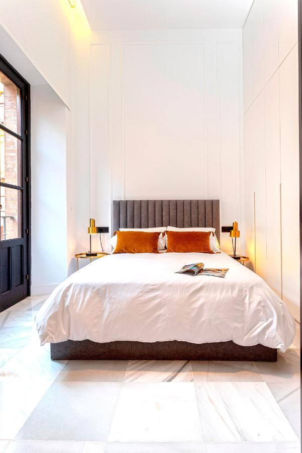 Genteel Home Giralda Sevilla Bagian luar foto