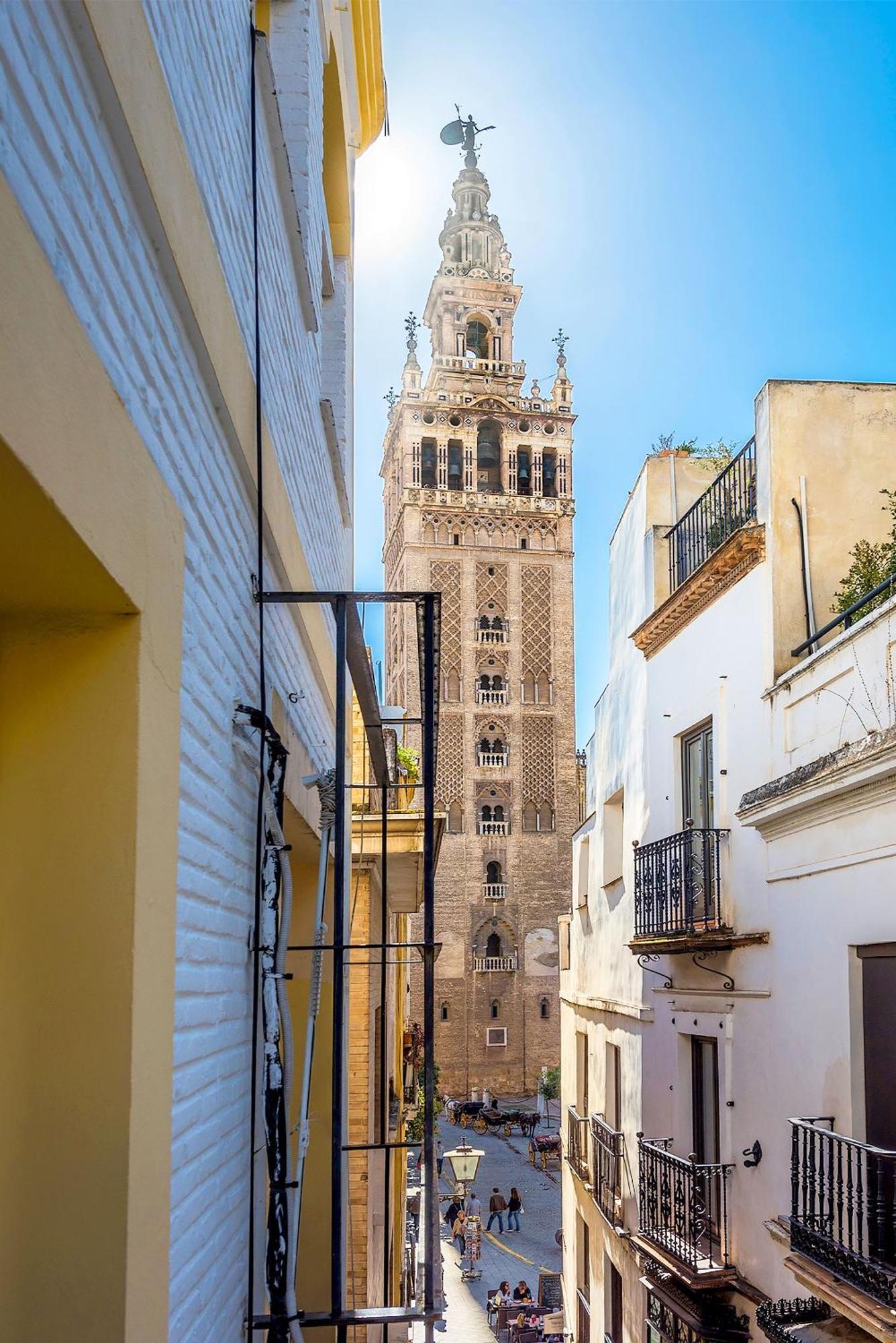 Genteel Home Giralda Sevilla Bagian luar foto